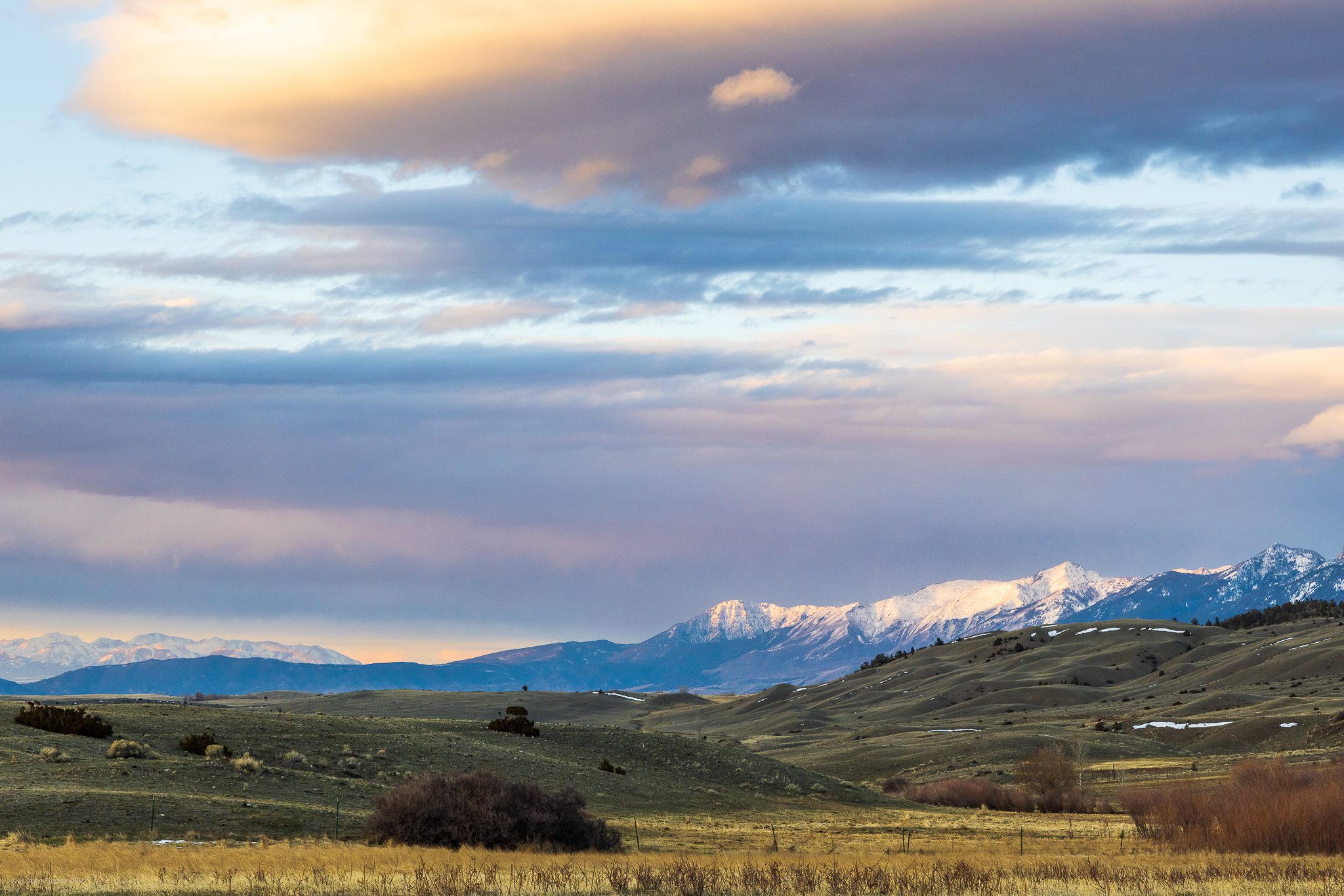 Absaroka Alpenglow in Paradise Valley, Montana